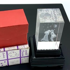Glass Paperweight Lighted Base 3D Boy & Girl Under the Moon - Laser Etching 3x2”